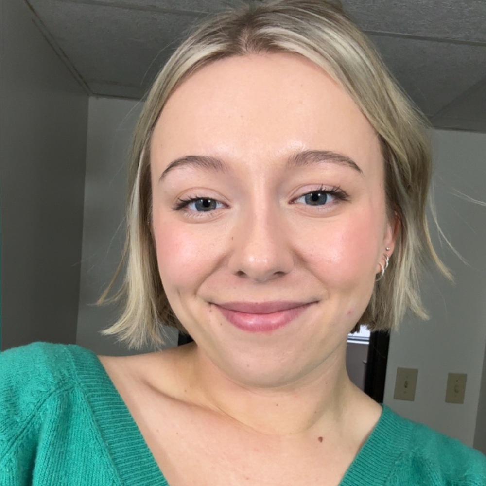 Meet your Posher, Savannah